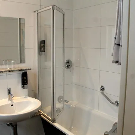 Hotel Weidenhof Düsseldorf Buitenkant foto