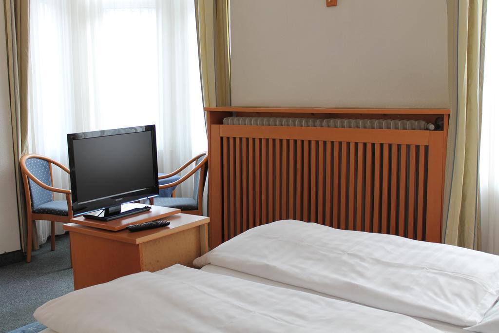 Отель Weidenhof
